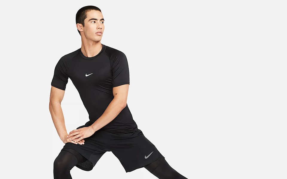 NIKE SPORTSWEAR